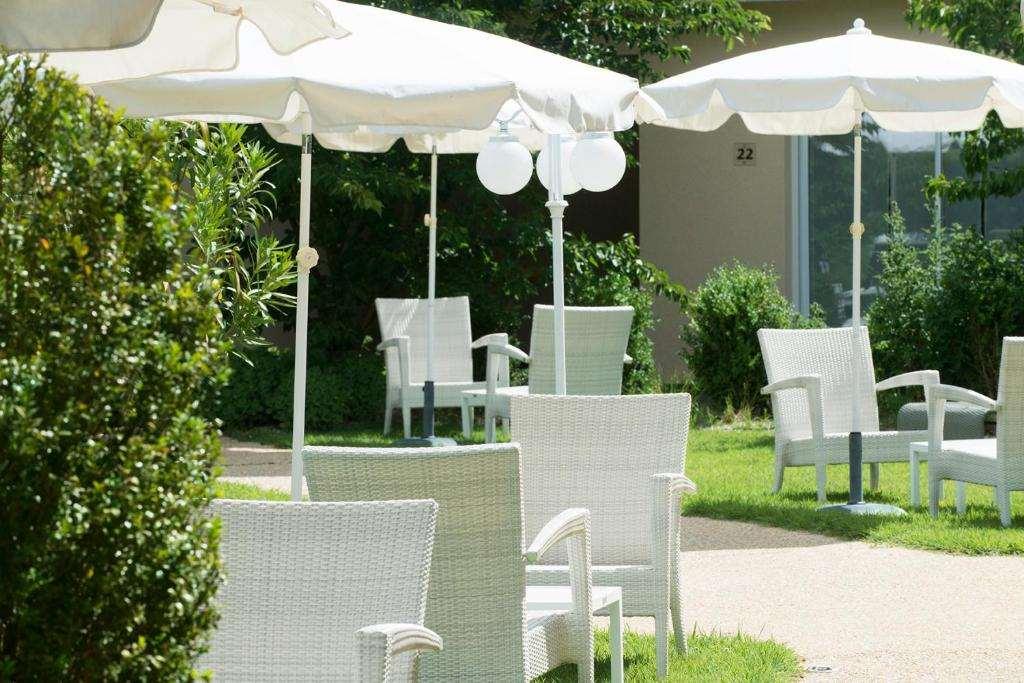 Logis Auberge Bienvenue Doué-la-Fontaine Εστιατόριο φωτογραφία
