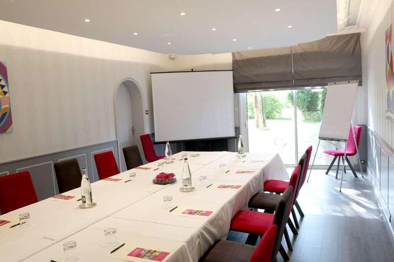Logis Auberge Bienvenue Doué-la-Fontaine Ανέσεις φωτογραφία
