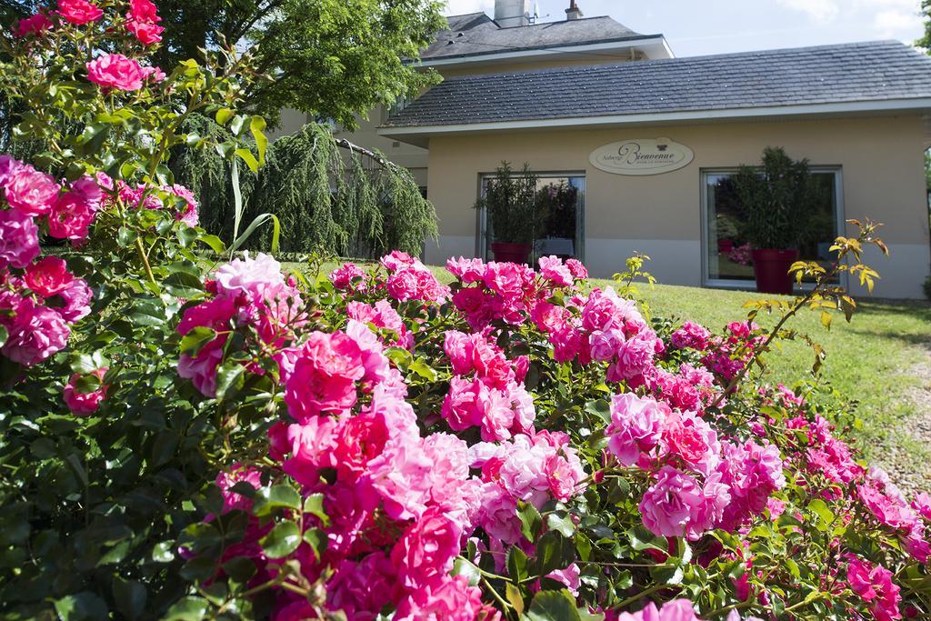 Logis Auberge Bienvenue Doué-la-Fontaine Εξωτερικό φωτογραφία