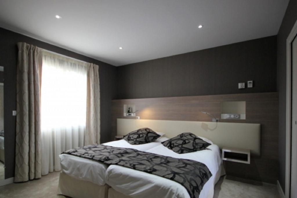 Logis Auberge Bienvenue Doué-la-Fontaine Εξωτερικό φωτογραφία